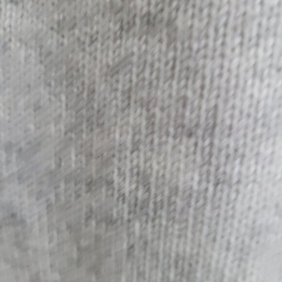 Alice Walk V-Neck Cashmere Sweater in Heathered Gray - Picture 3 of 9